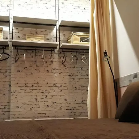 Amazing Semi-basement Art Easy Walk To Centre * Ναύπλιο