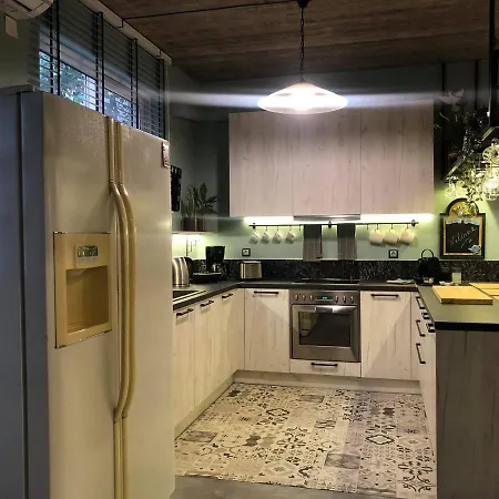 アパート Amazing Semi-basement Art Easy Walk To Centre