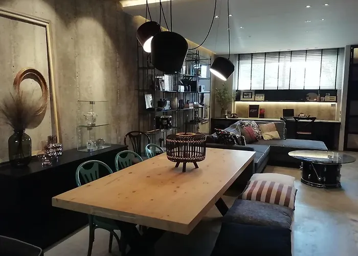 Amazing Semi-basement Art Easy Walk To Centre Апартаменты Нафплион