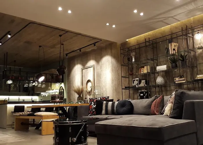 Amazing Semi-basement Art Easy Walk To Centre Appartement